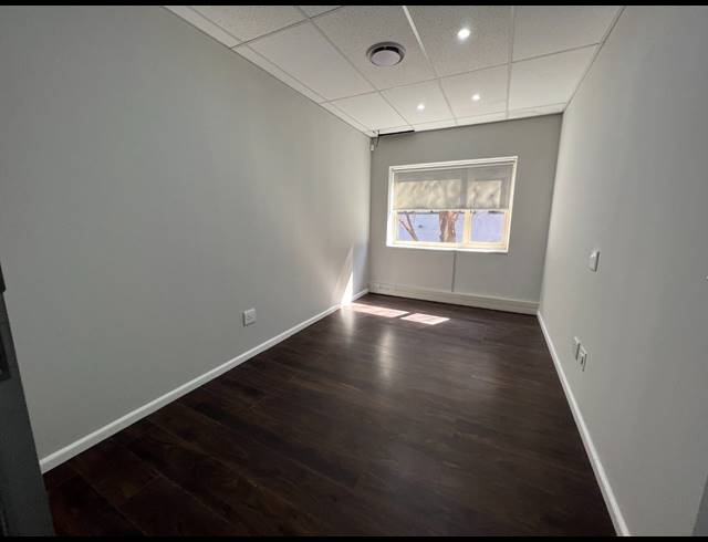 242M² OFFICE TO LET IN ROSEBANK